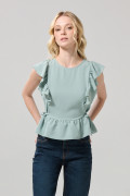 Blusa crop unicolor con golas y manga sisa