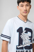 Camiseta cuello V oversize azul con arte de Looney Tunes