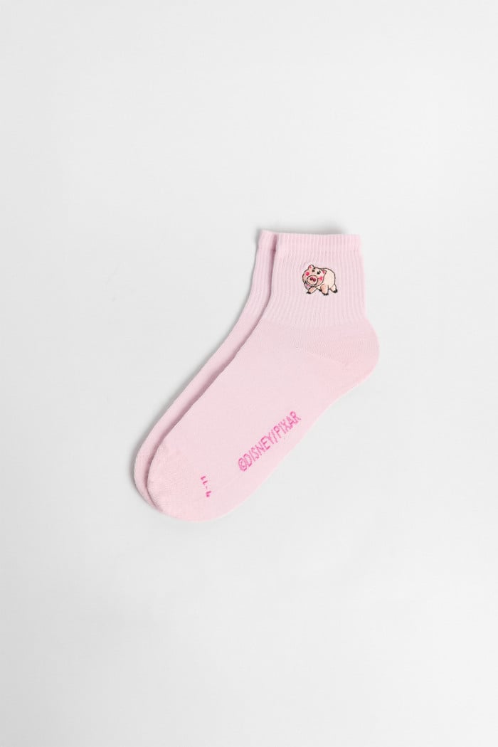 Medias cortas rosadas claras con bordado de Toy Story