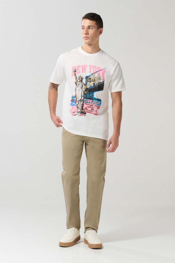 Camiseta en algodón college crema con manga corta