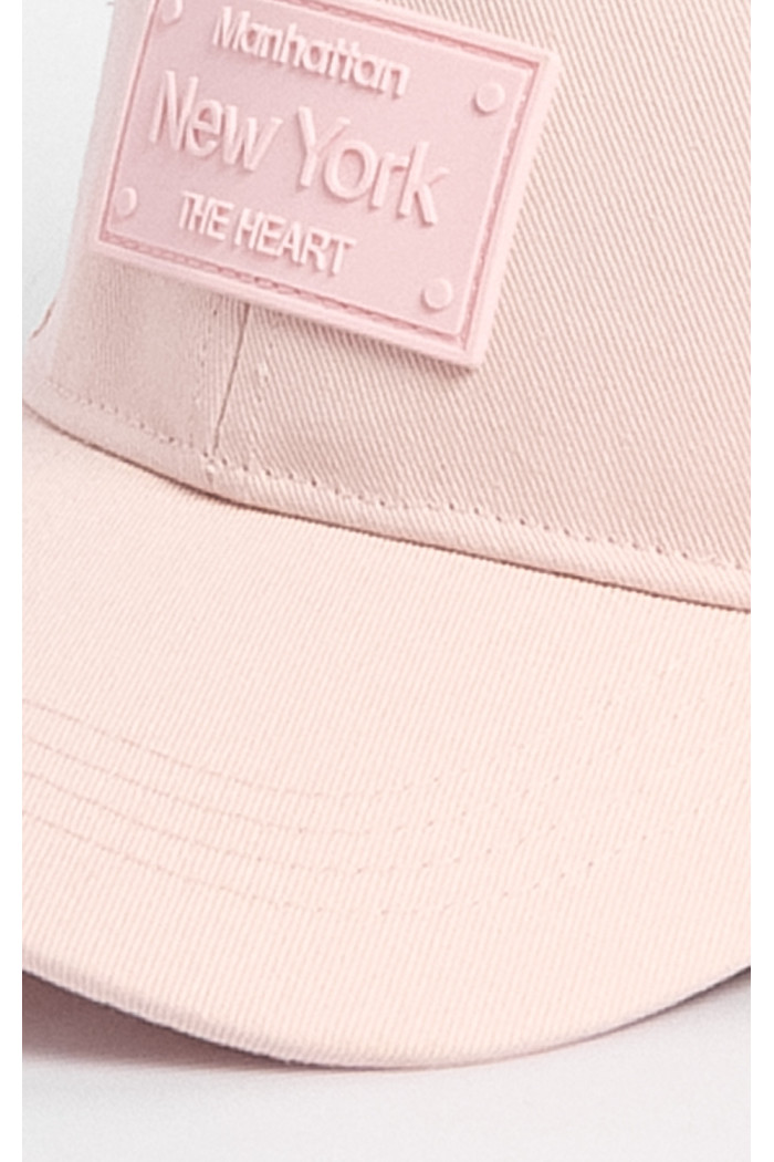 Gorra rosa polvo con rubber de "New York"
