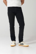 Jean negro skinny tiro bajo con ajuste ceñido y bolsillos