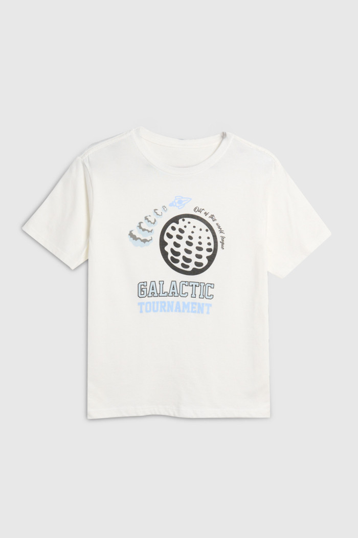 Camiseta college deportiva crema con manga corta