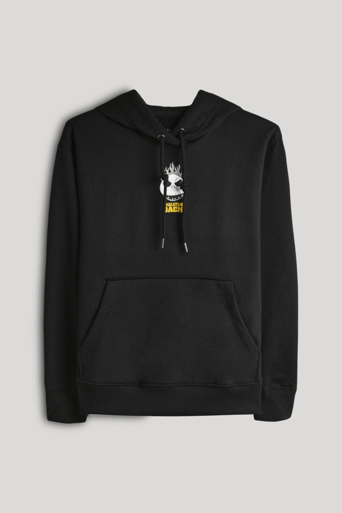 Buzo con capota negro y diseño de Jack en frente