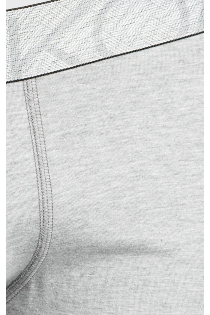 Bóxer gris tipo brief-medio con costuras planas