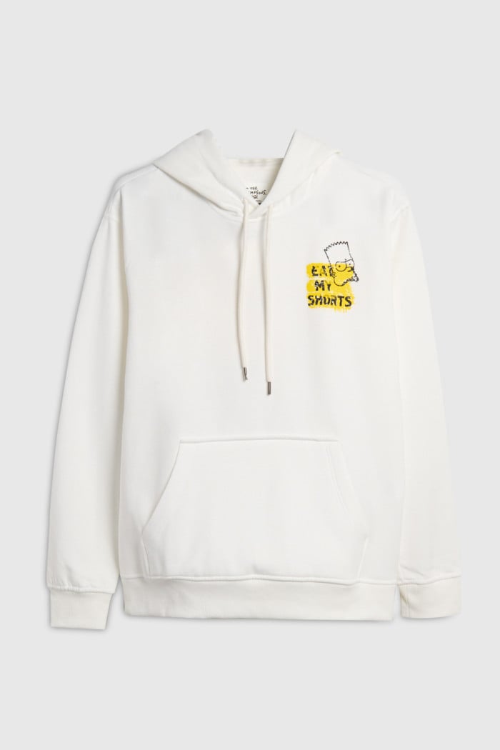 Buzo oversize crema con capota y diseño de Los Simpson