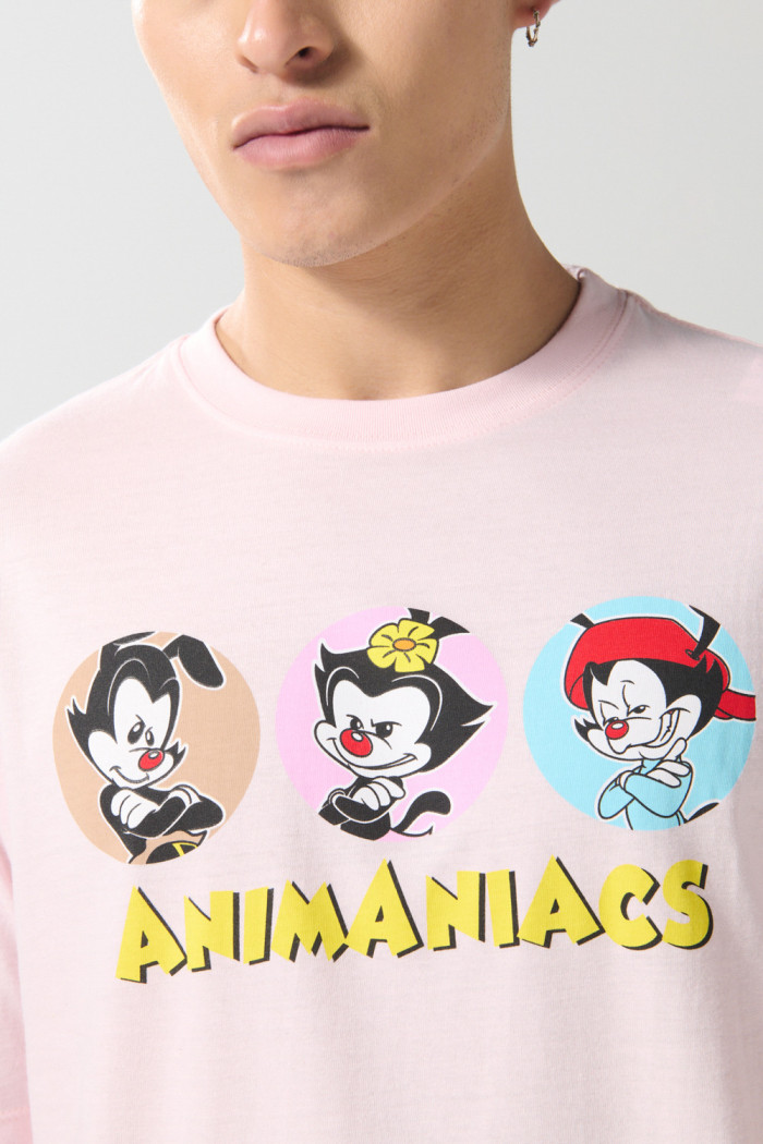 Camiseta manga corta lila con arte de Animaniacs