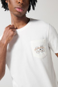 Camiseta crema manga corta con bolsillo y arte college