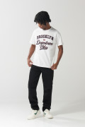 Camiseta college de Brooklyn crema manga corta