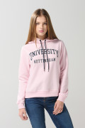 Buzo rosado claro con capota y estampado college