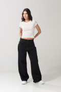 Jean tiro medio baggy gris intenso con bota ancha