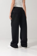 Jean tiro medio baggy gris intenso con bota ancha