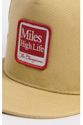 Gorra kaki con parche bordado de "miles hidh life of - the champions"