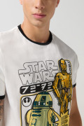 Camiseta negra con arte de Star Wars y manga corta