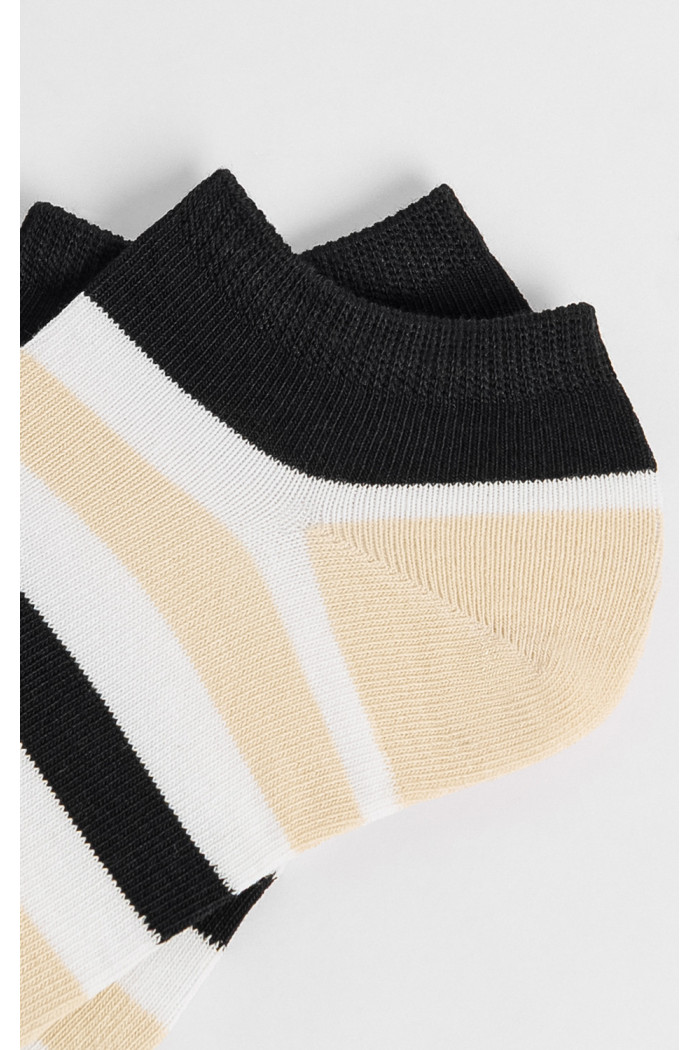 Medias tobilleras con diseño en jacquard