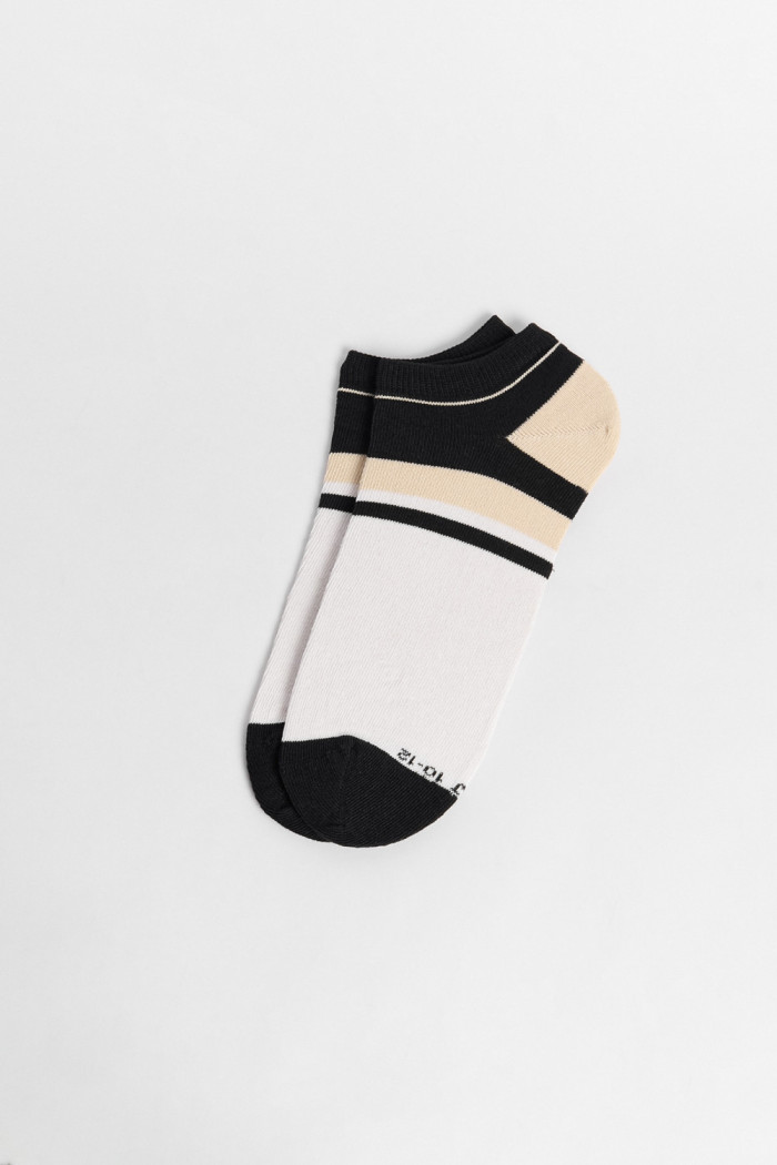 Medias tobilleras con diseño en jacquard