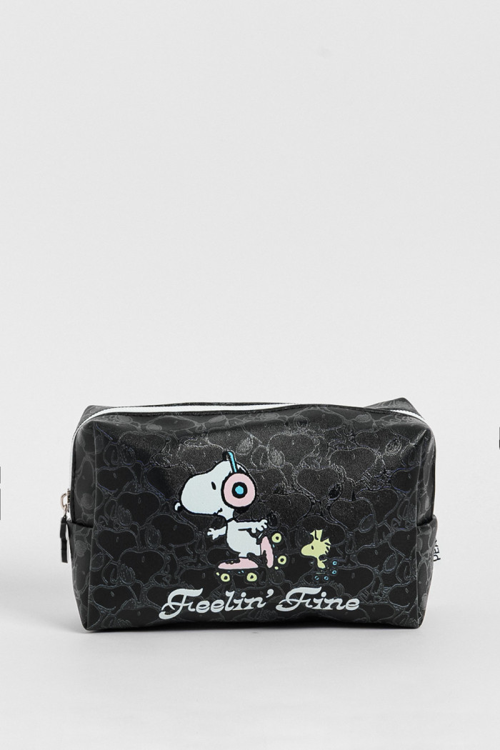Cosmetiquera unicolor con diseño de Snoopy y cremallera