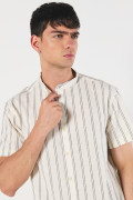 Camisa a rayas unicolor en algodón con cuello nerú