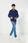 Camisa en algodón cuello nerú unicolor con botones
