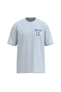 Camiseta unicolor con diseños urbanos y manga corta