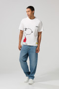 Camiseta crema oversize de Snoopy con cuello redondo