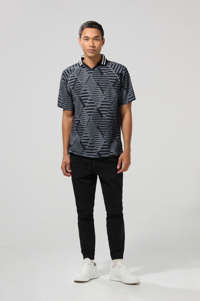 Camiseta oversize azul intensa college con manga ranglan