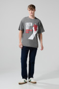 Camiseta gris intensa de Green Day con manga corta