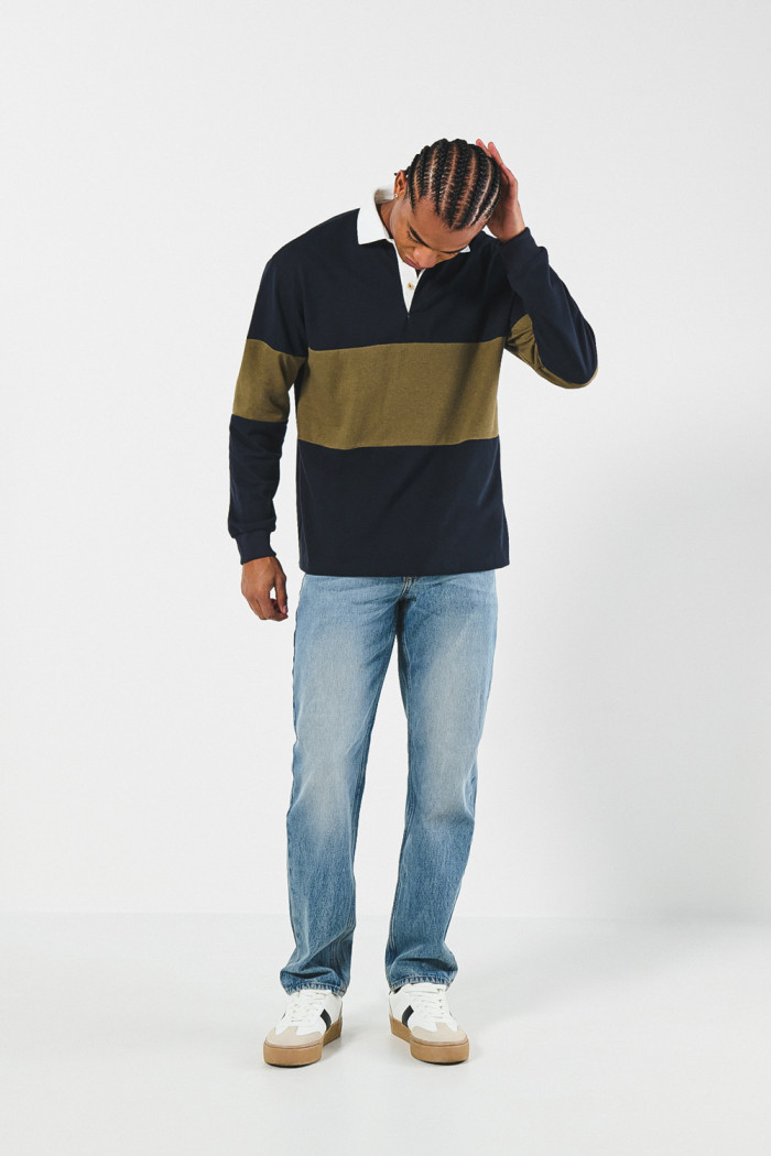 Jean 90´S tiro bajo azul claro con desgastes y cremallera
