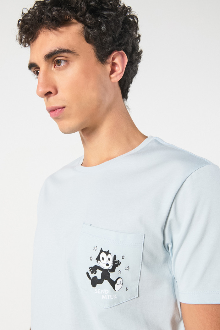 Camiseta azul de Félix el gato con bolsillo y manga corta