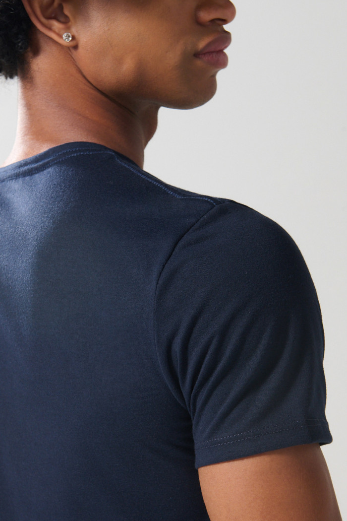 Camiseta en algodón azul intensa con cuello redondo