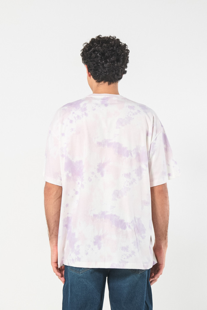 Camiseta oversize de Mickey lila tie dye con manga corta