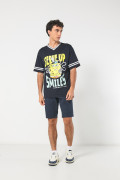 Camiseta azul cuello V con estampado de Bob Esponja