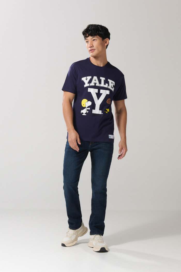 Camiseta unicolor cuello redondo de Snoopy & Yale
