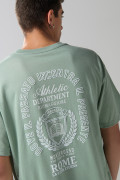 Camiseta verde clara oversize college con cuello redondo
