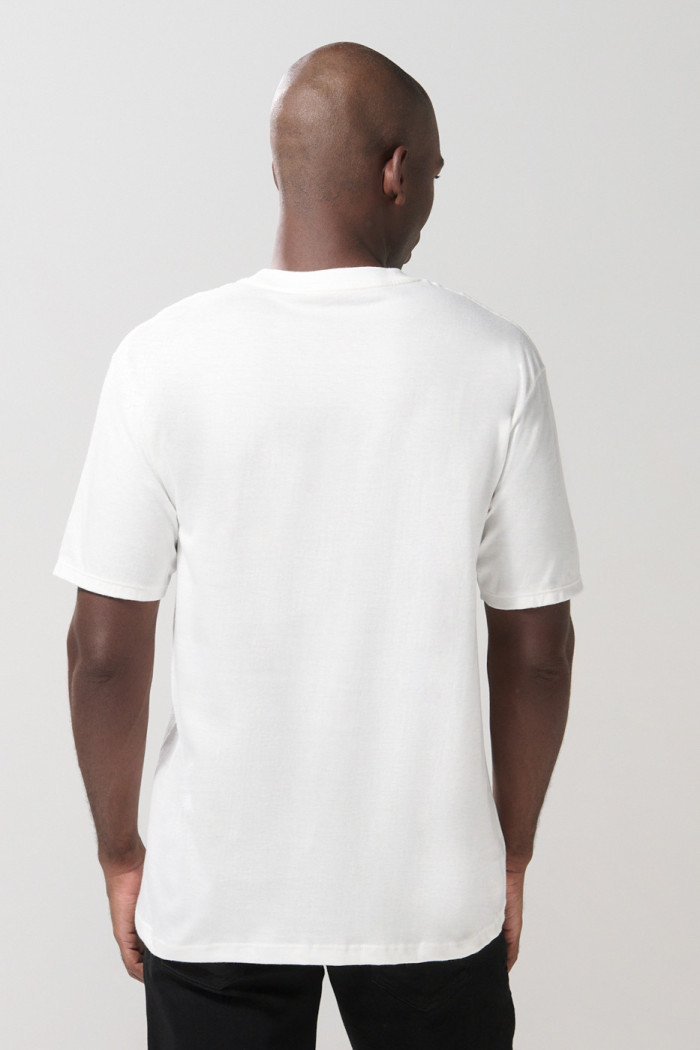 Camiseta en algodón college crema clara con manga corta
