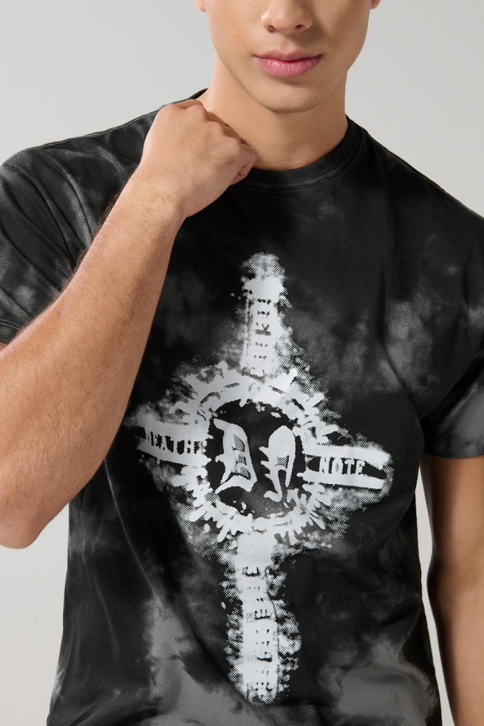 Camiseta gris tie dye manga corta con diseño de Death Note
