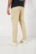 Pantalón cargo unicolor en dril con tiro bajo y bota recta