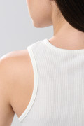 Camiseta manga sisa unicolor ajustada con texturas