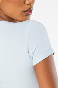 Camiseta unicolor manga corta con doblez en puños