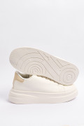 Tenis unicolores de plataforma con talones en contraste