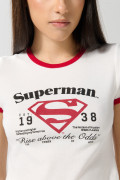 Camiseta de Superman crema con manga corta y contrastes