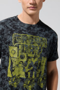 Camiseta negra tie dye manga corta de Green Day
