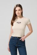 Camiseta kaki acanalada manga corta con diseño college