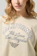 Camiseta oversize crop top kaki con diseño college