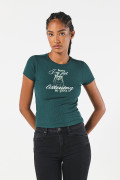 Camiseta college verde manga corta con contrastes