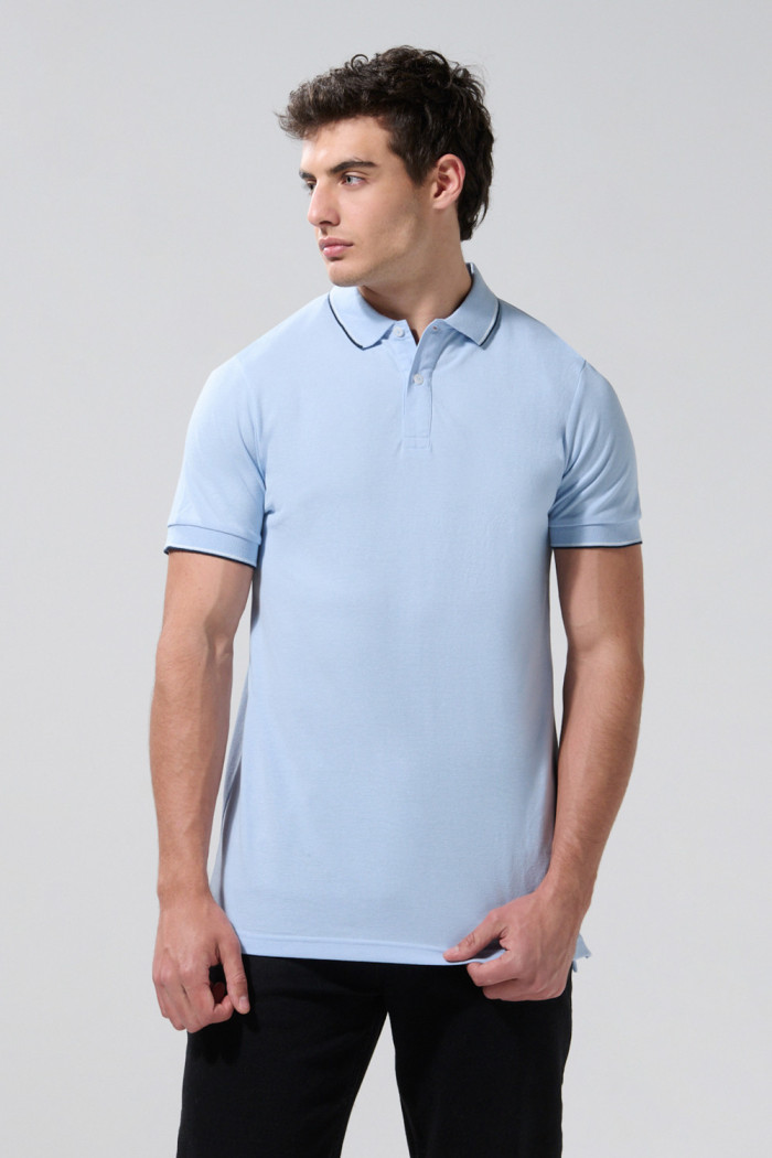 Camiseta polo unicolor manga corta con aberturas
