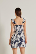 Vestido corto azul estampado con botones y cuello bandeja