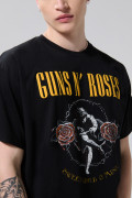 Camiseta de Guns N´ Roses negra oversize con manga corta