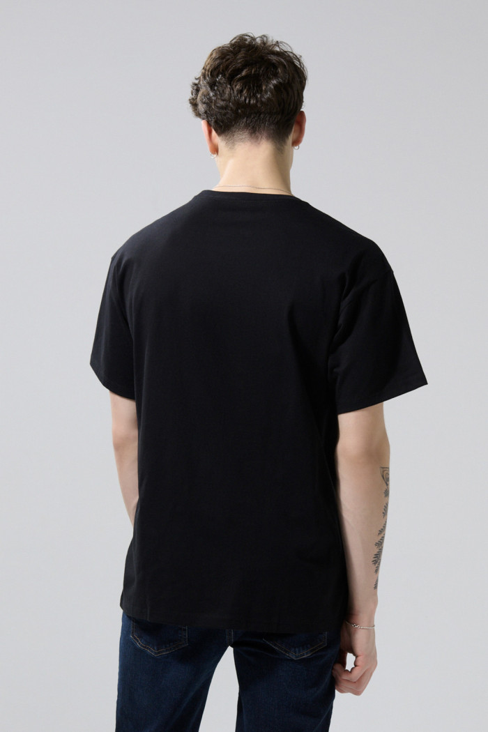 Camiseta oversize de Guns N´ Roses negra manga corta