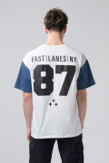 Camiseta cuello V college crema con corte azul